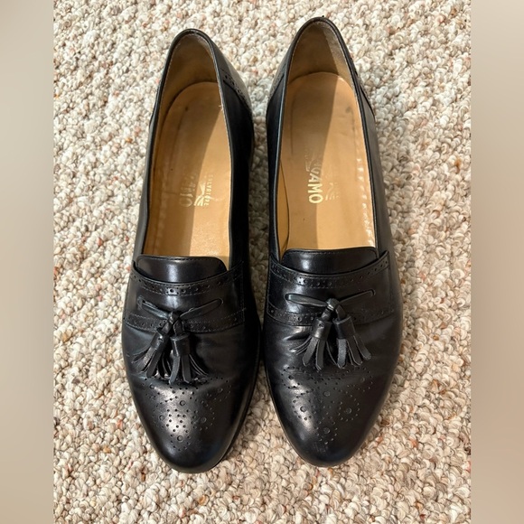 Salvatore Ferragamo Black Tassle Loafers 11 - Picture 1 of 10